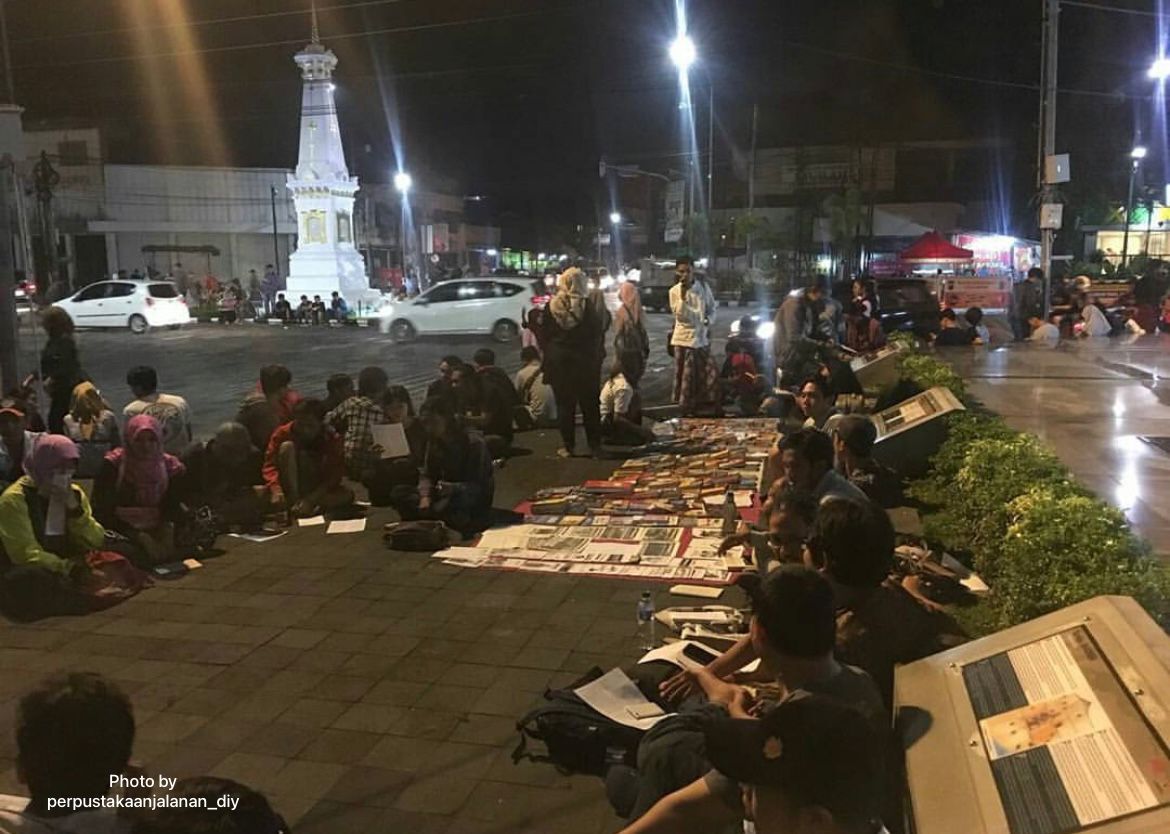 Perpustakaan Jalanan Yogyakarta