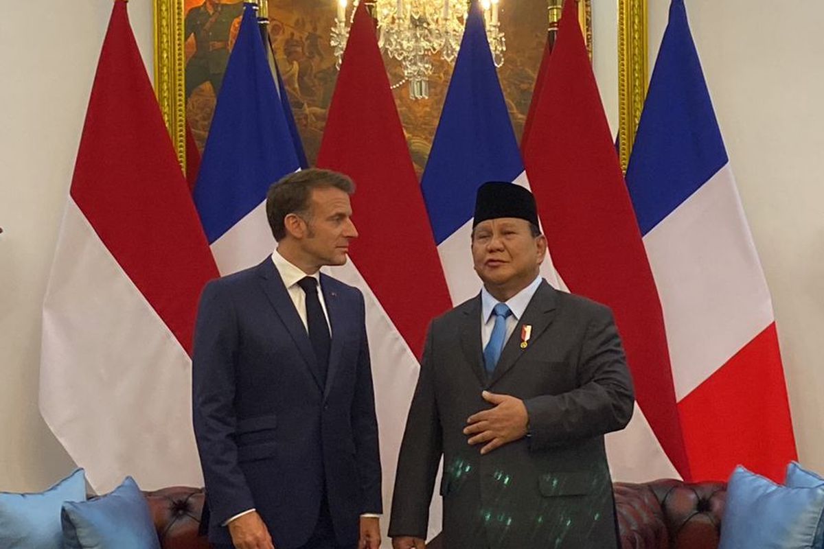 Presiden Prancis Emmanuel Macron Tiba di Indonesia