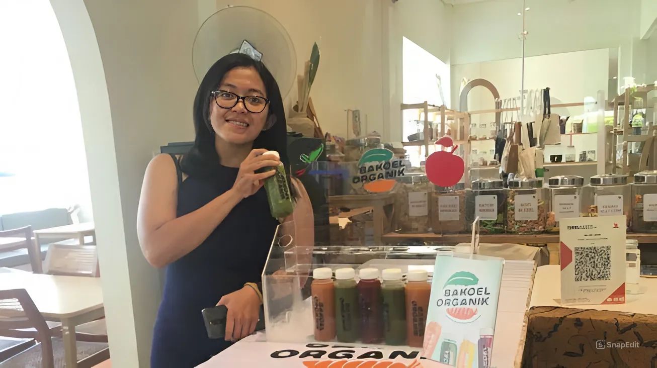 Dina dan Bakoel Organik: Kebaikan dalam Minuman Sehat